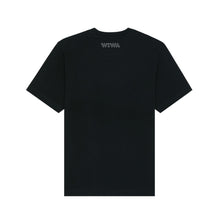 Afbeelding in Gallery-weergave laden, “Frida Kaolo” Black T-shirt
